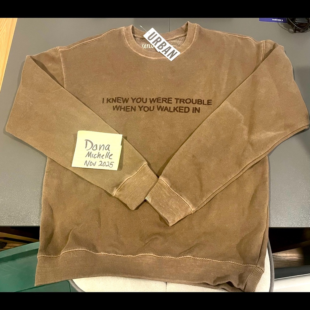Taylor Swift I Knew You Were Trouble crewneck